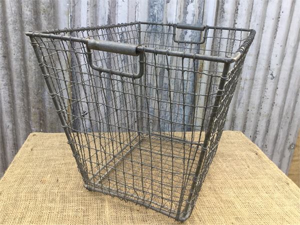 Attractive French wire basket