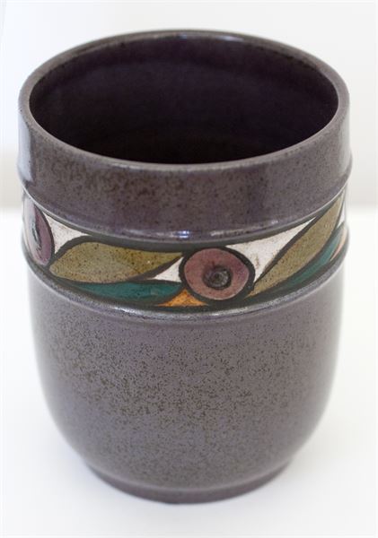 Poole pottery vase Olympus 1978 - Ros Sommerfelt - poole stoneware England 60-B